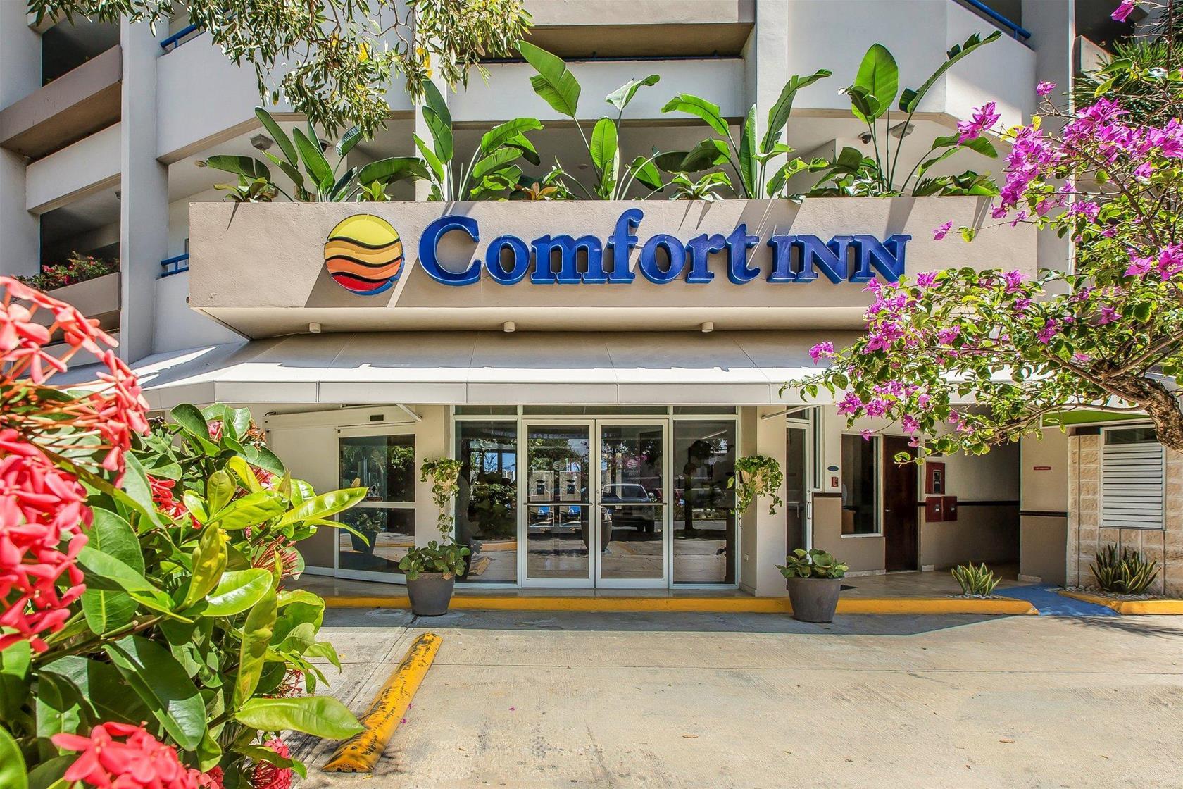 Comfort Inn & Suites Levittown Luaran gambar