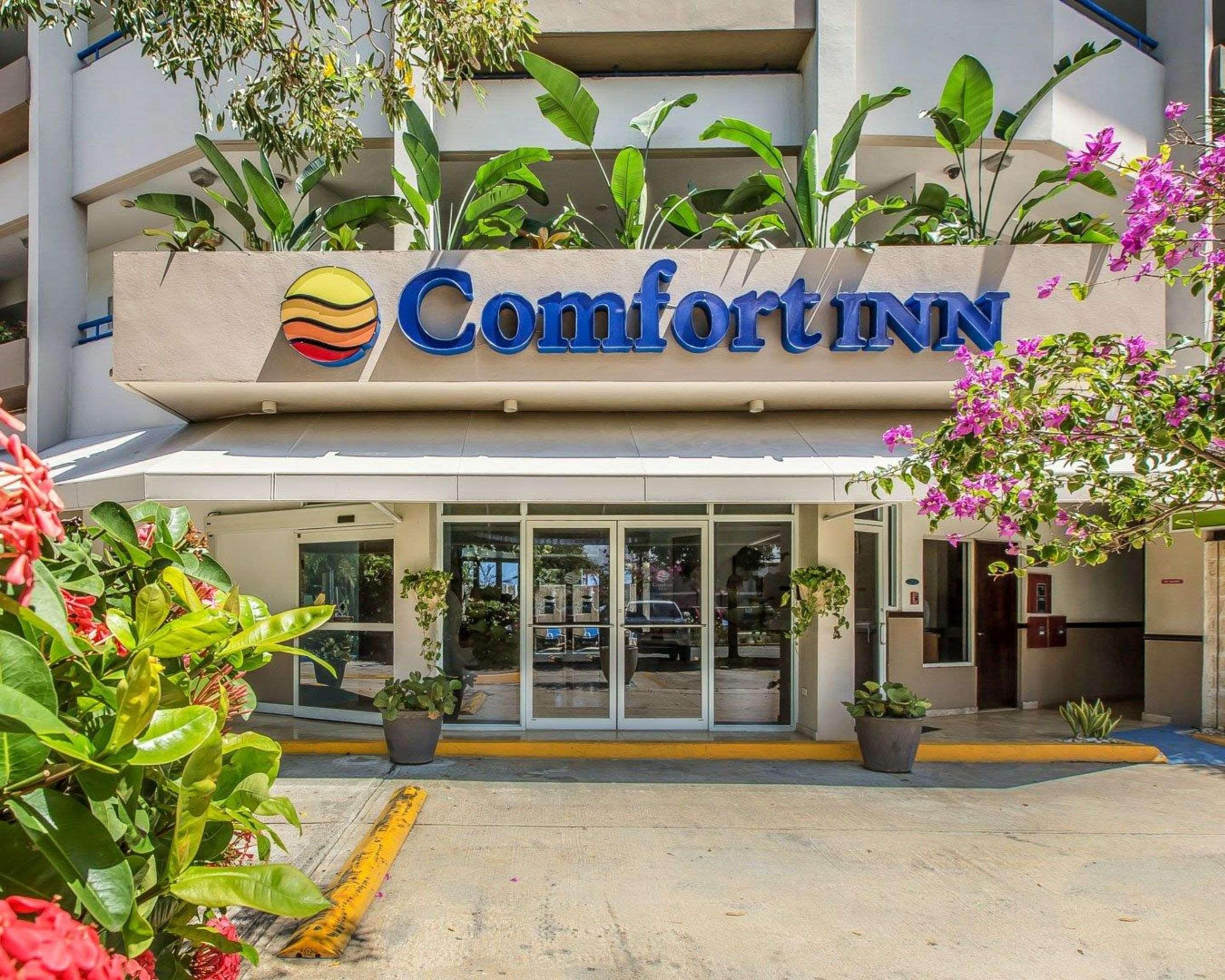 Comfort Inn & Suites Levittown Luaran gambar